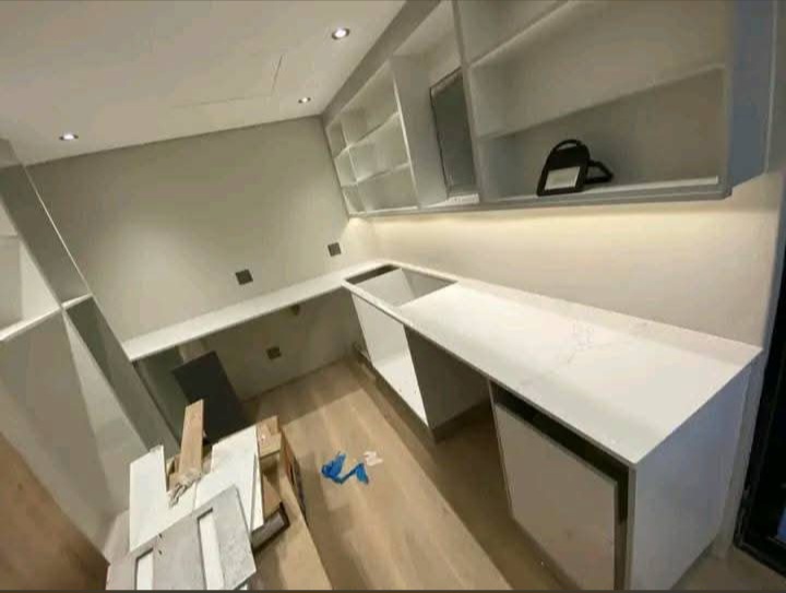 Kitchen Countertops installation by BMB Granite