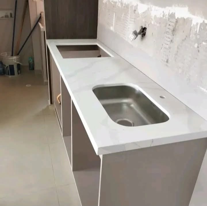 Kitchen Countertops installation by BMB Granite