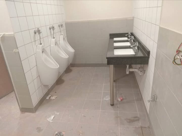 Bathroom Countertops installation by BMB Granite