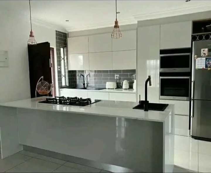 Kitchen Islands installation by BMB Granite