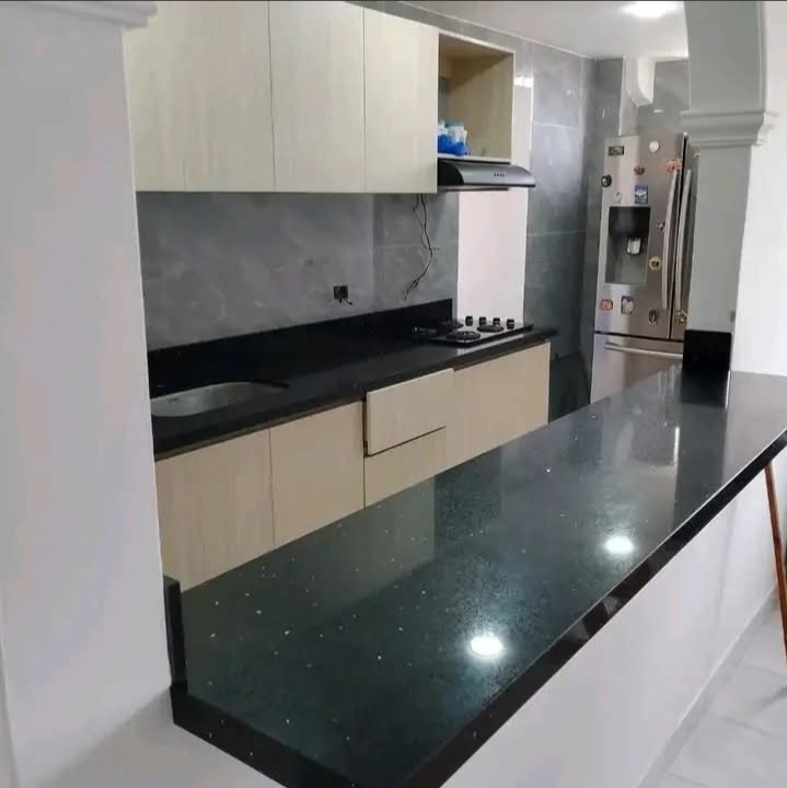 Kitchen Countertops installation by BMB Granite